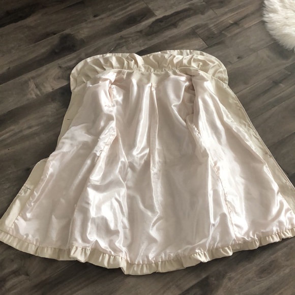 Trench coat - Picture 11 of 12